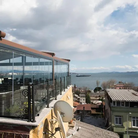 Sultan Hostel & Guesthouse Istanbul Exterior photo